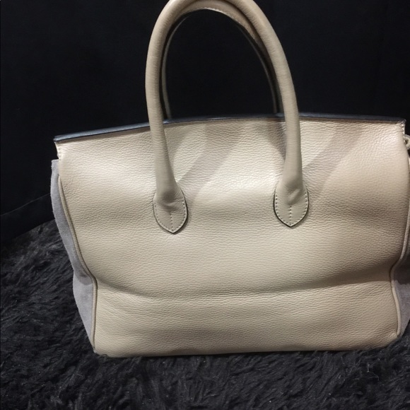 Valentino Handbag - Picture 2 of 8